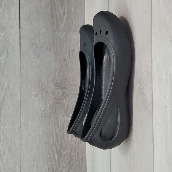 Crocs Women Kadee Comfort Rubber Ballet Outdoor Loafer slipnon shoes sz 8 - Picture 3 of 11